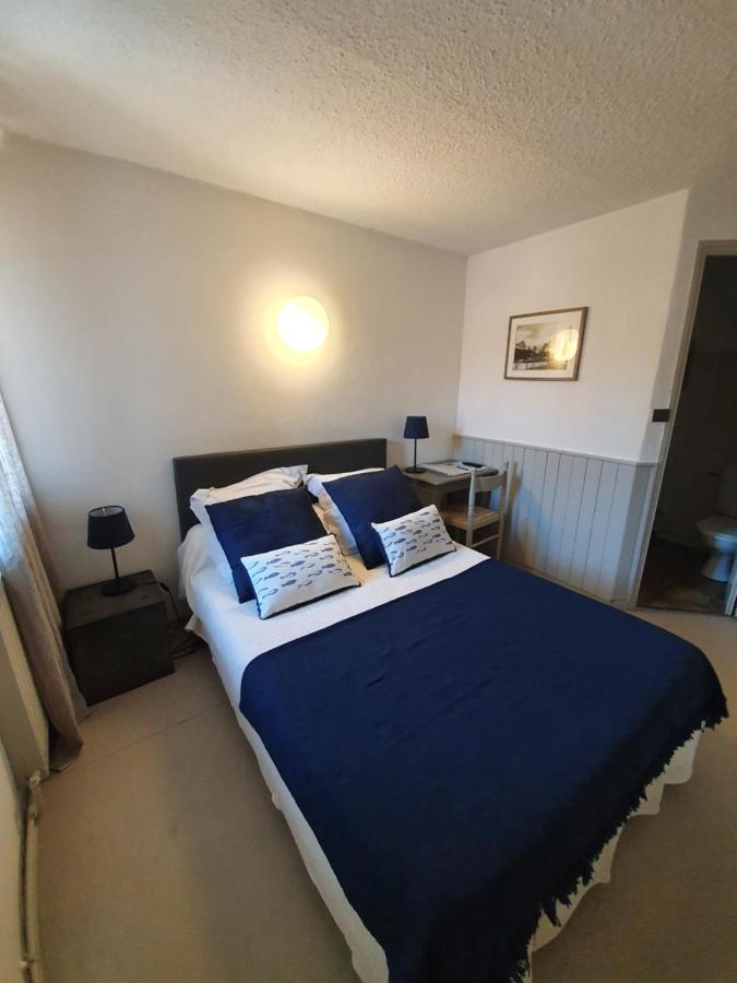 Hotel L'Envie Des Mets Lus la Croix Haute Bagian luar foto